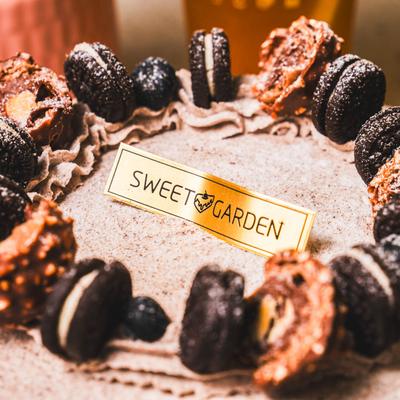 Sea Salt Oreo Cheesecake.