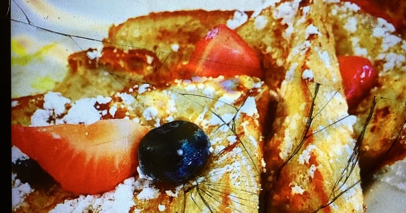 Chicken sandwich and potatoes