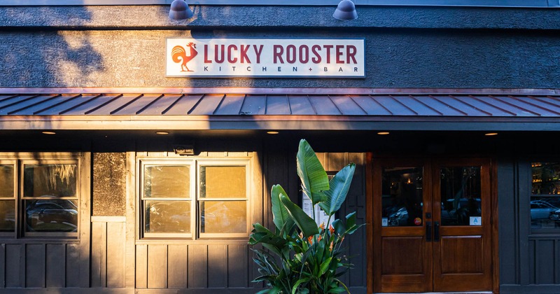 Lucky Roster exterior