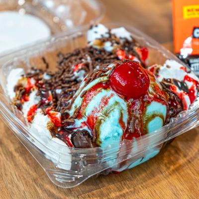 Cookie Monster brownie split.