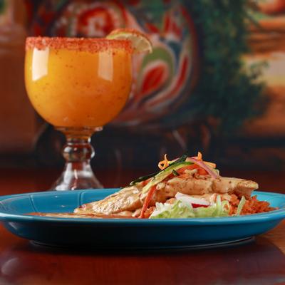 Chipotle Chicken Breast dish and Mango Margarita cocktail