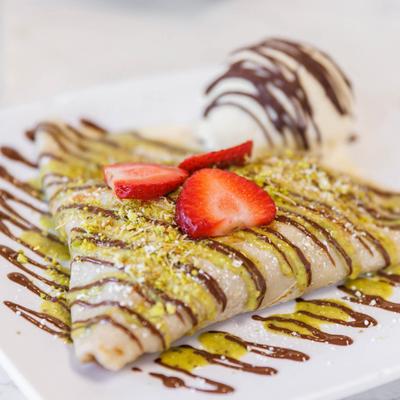 Dubai chocolate and strawberries crepe.