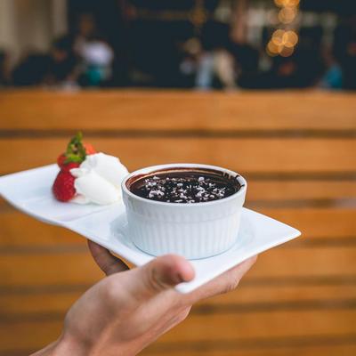 Triple pot de creme.