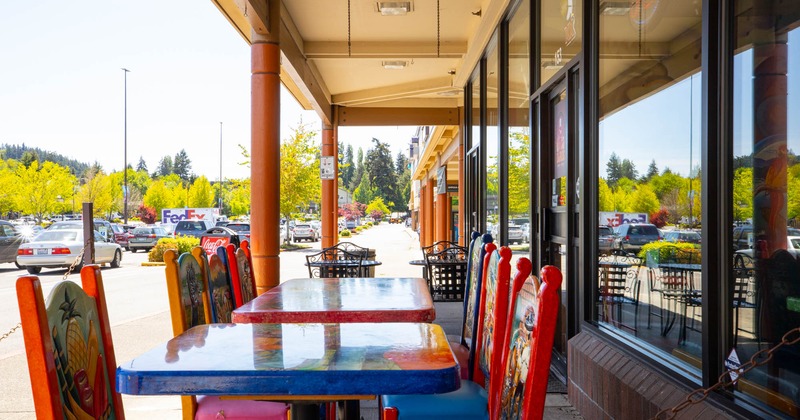 Outdoor seating area, tables and chairs