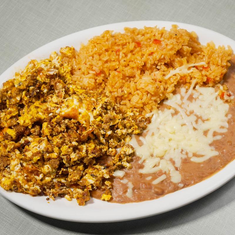 menu item 6 of 8, Huevos Con Chorizo