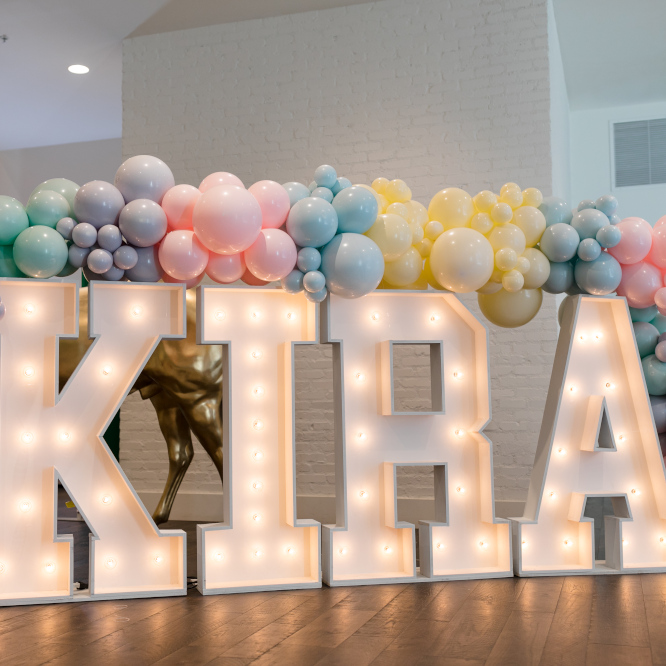 Giant letters and balloons