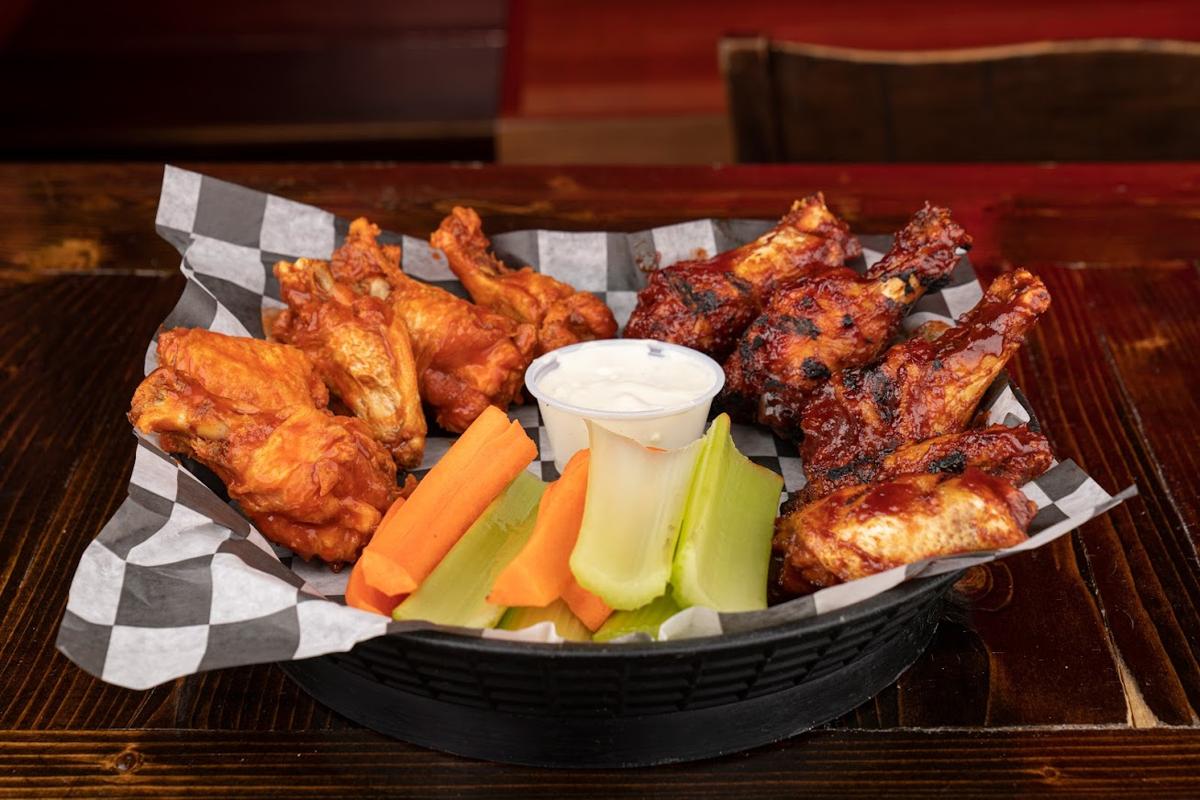 5 Hot bbq Wings