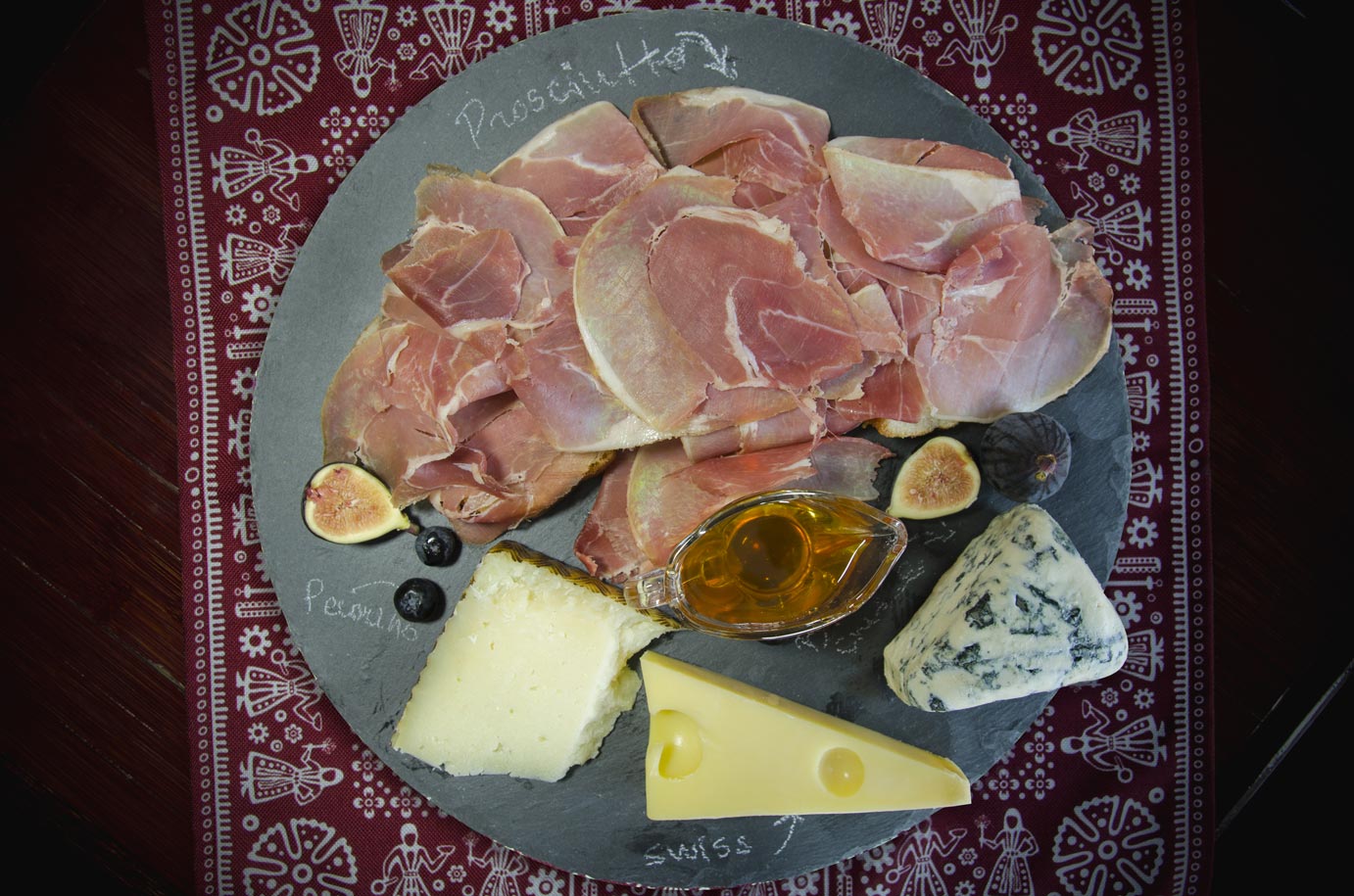 Cheeseboat Williamsburg, Brooklyn , NY