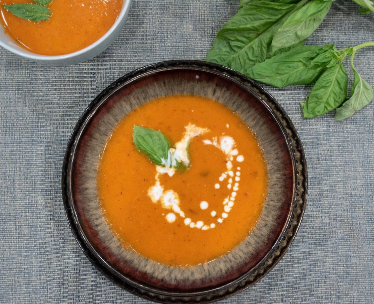 soup gazpacho empanola
