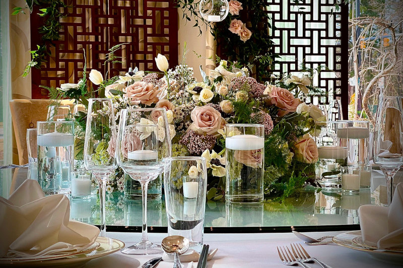 wine glasses and flowers, decoration