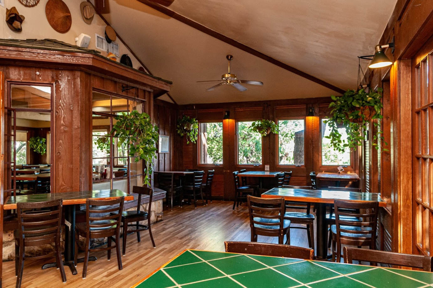 Grins Restaurant party