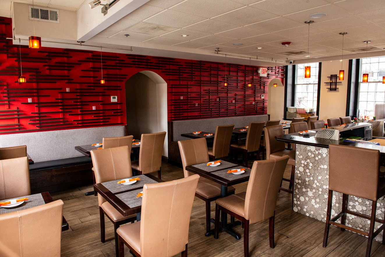 IThai Restaurant & Sushi Bar About