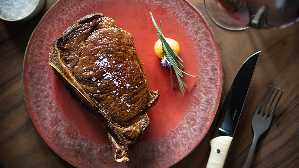 knife modern steak