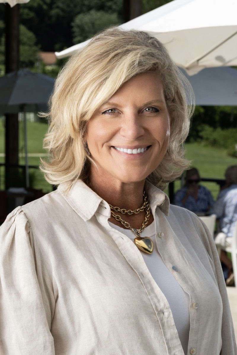 Lauren Weaver, Proprietor