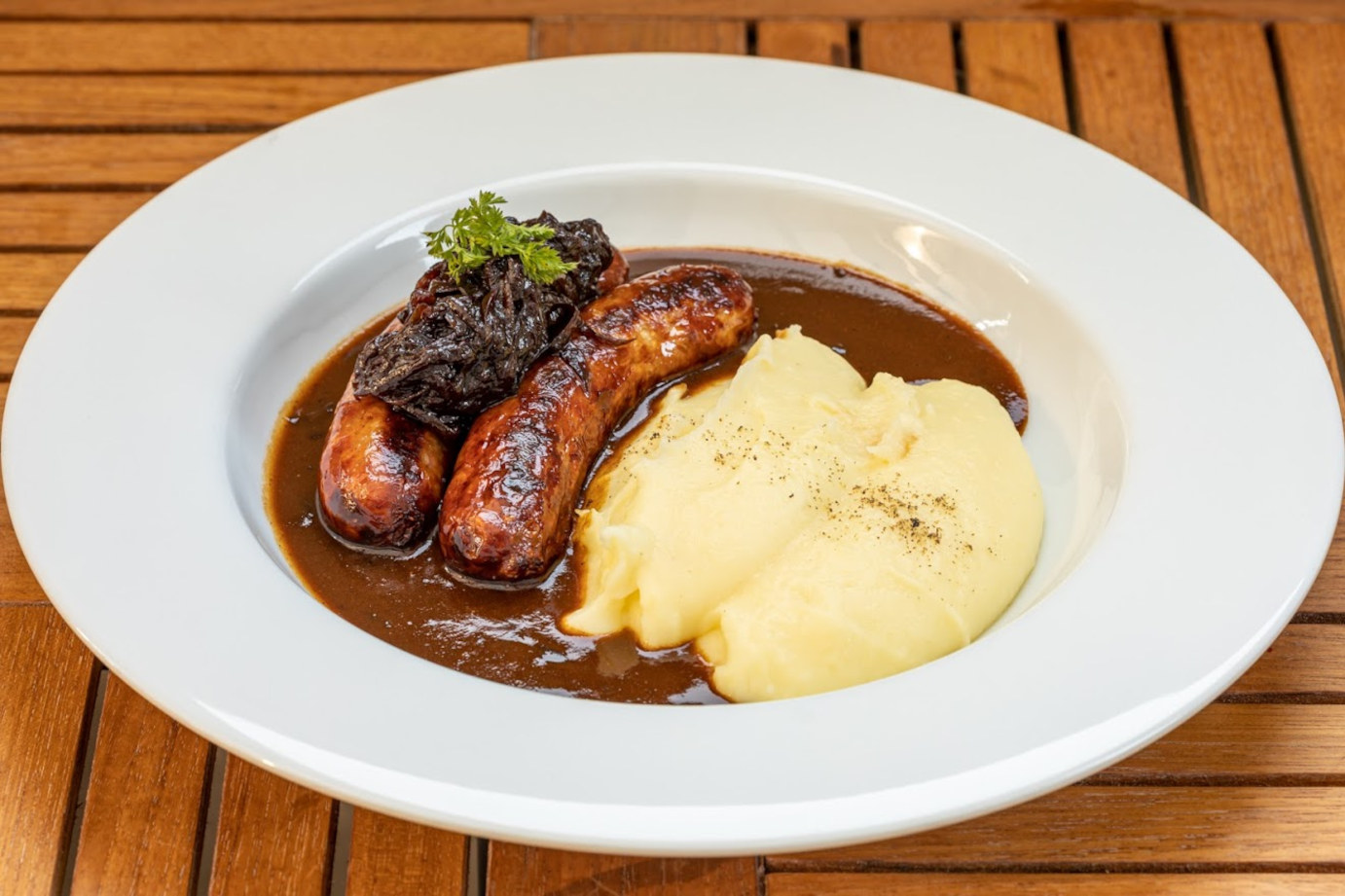 Sausages with mashed potato