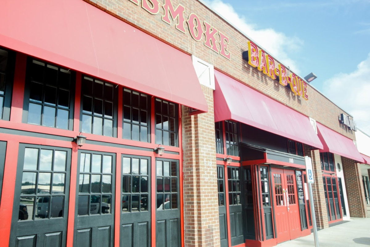 Restaurant exterior, main entrance