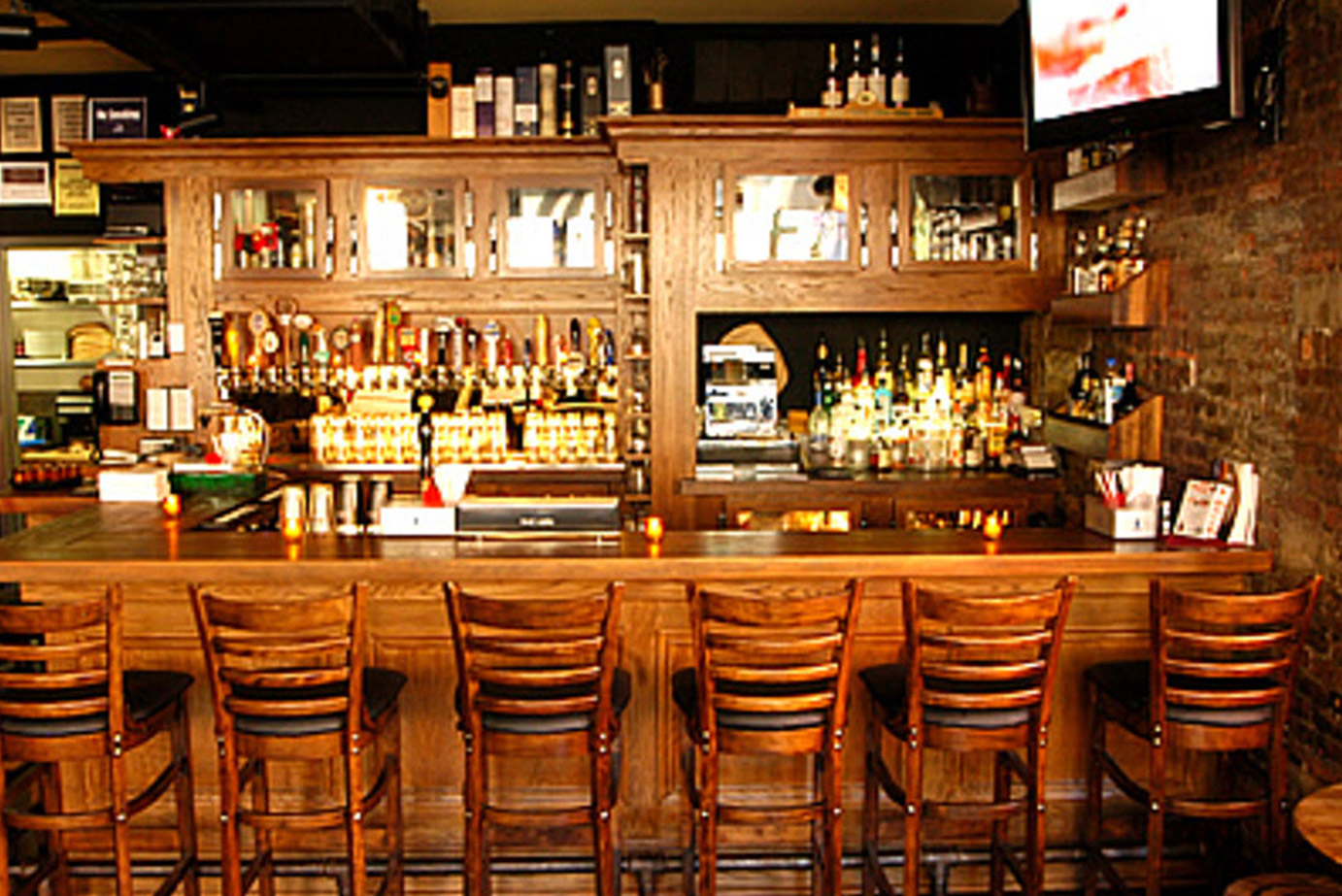 The Half Pint interior bar