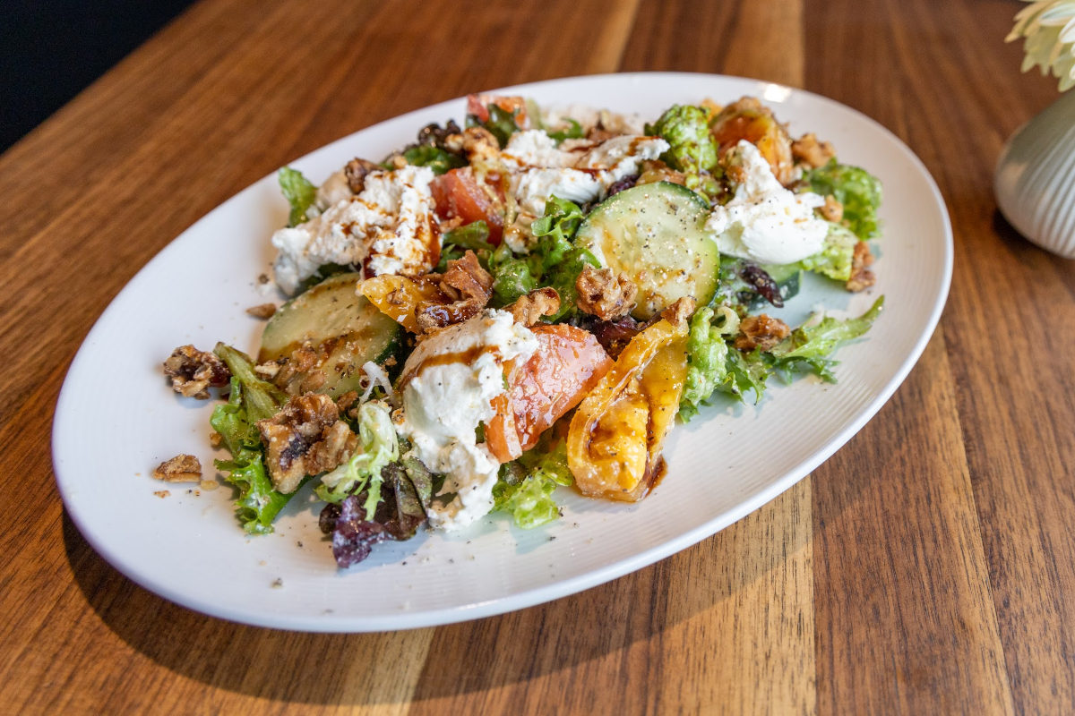 buratta salad with candied walnuts and balsamic