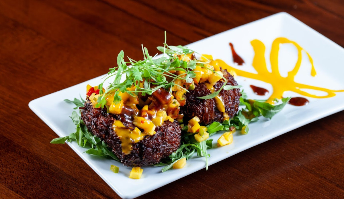 Coconut crusted crab cakes