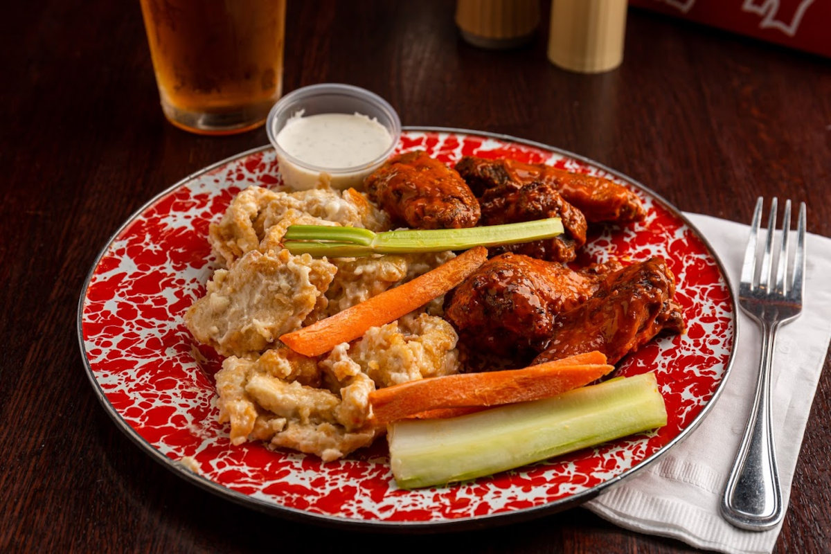 Wings Combo Plate