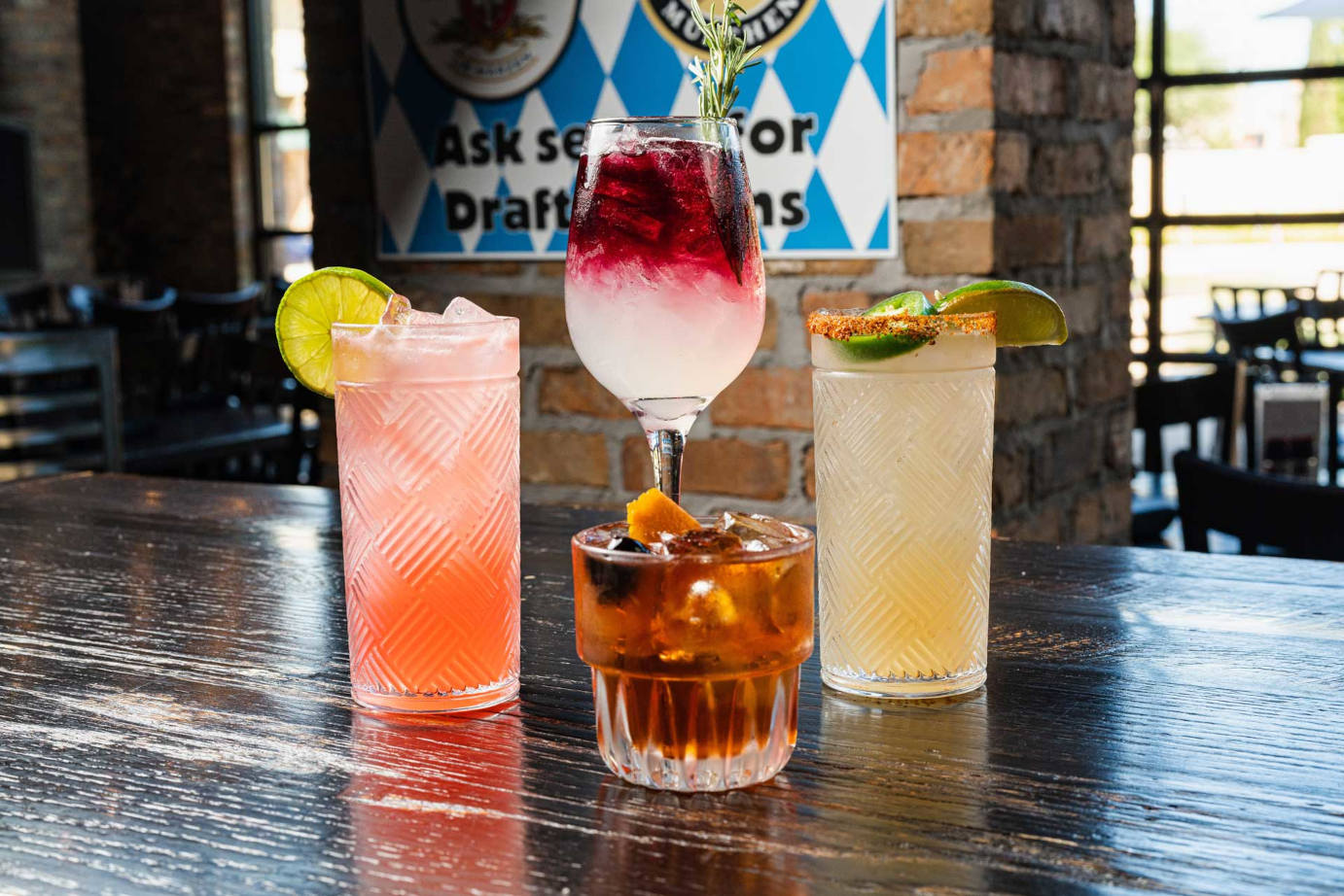 Cocktails, group photo