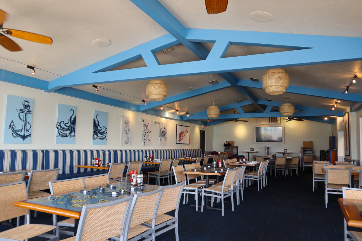 Seabreeze Island Grill interior
