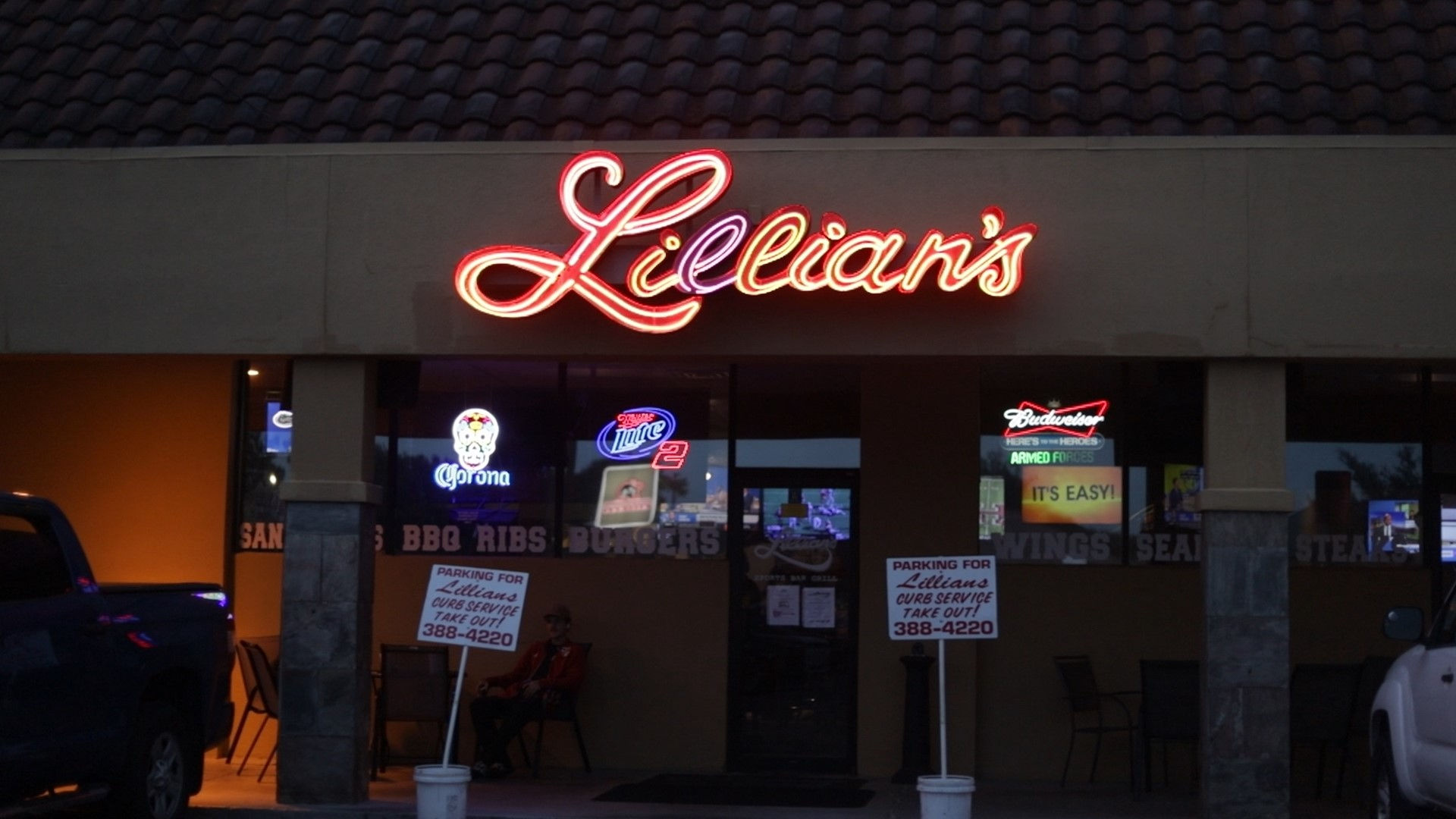 Lillian's Sports Grill