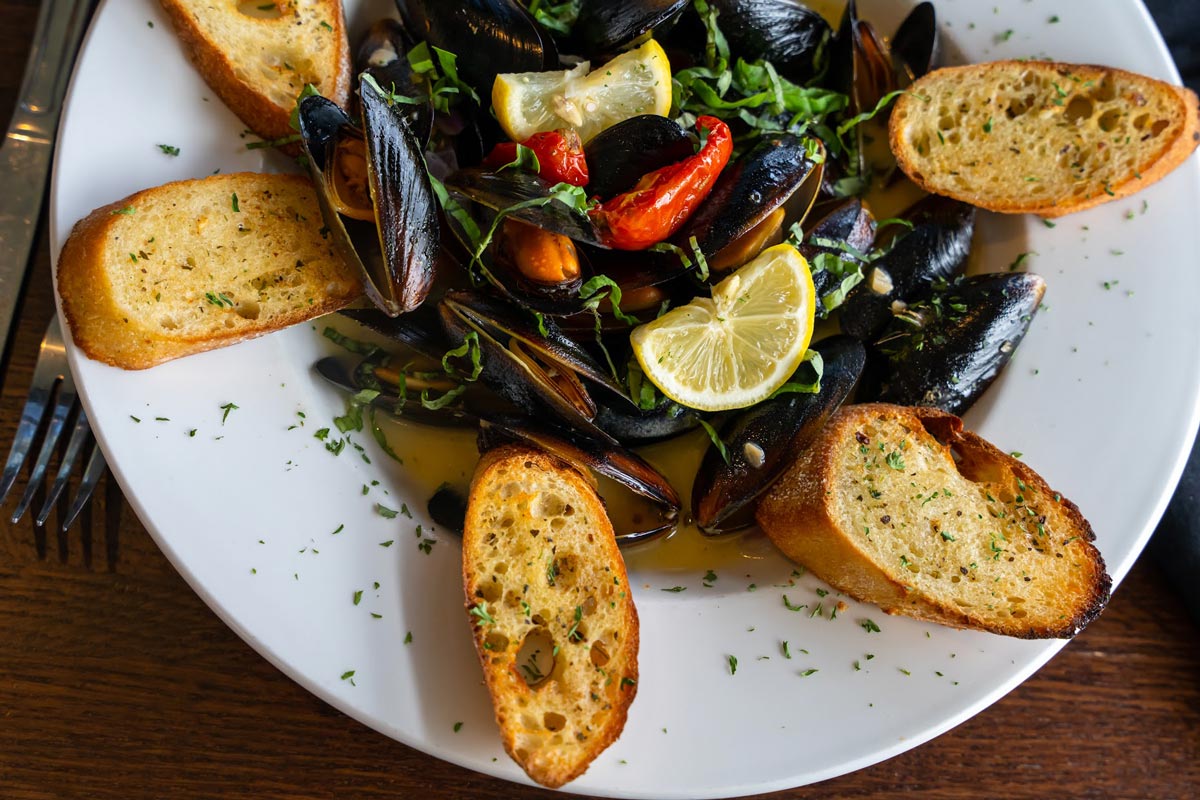 Mussels served