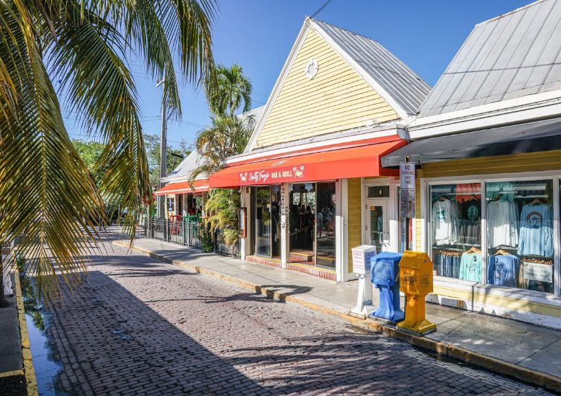 Salty Frog's Bar & Grill Mallory Square, Key West, FL