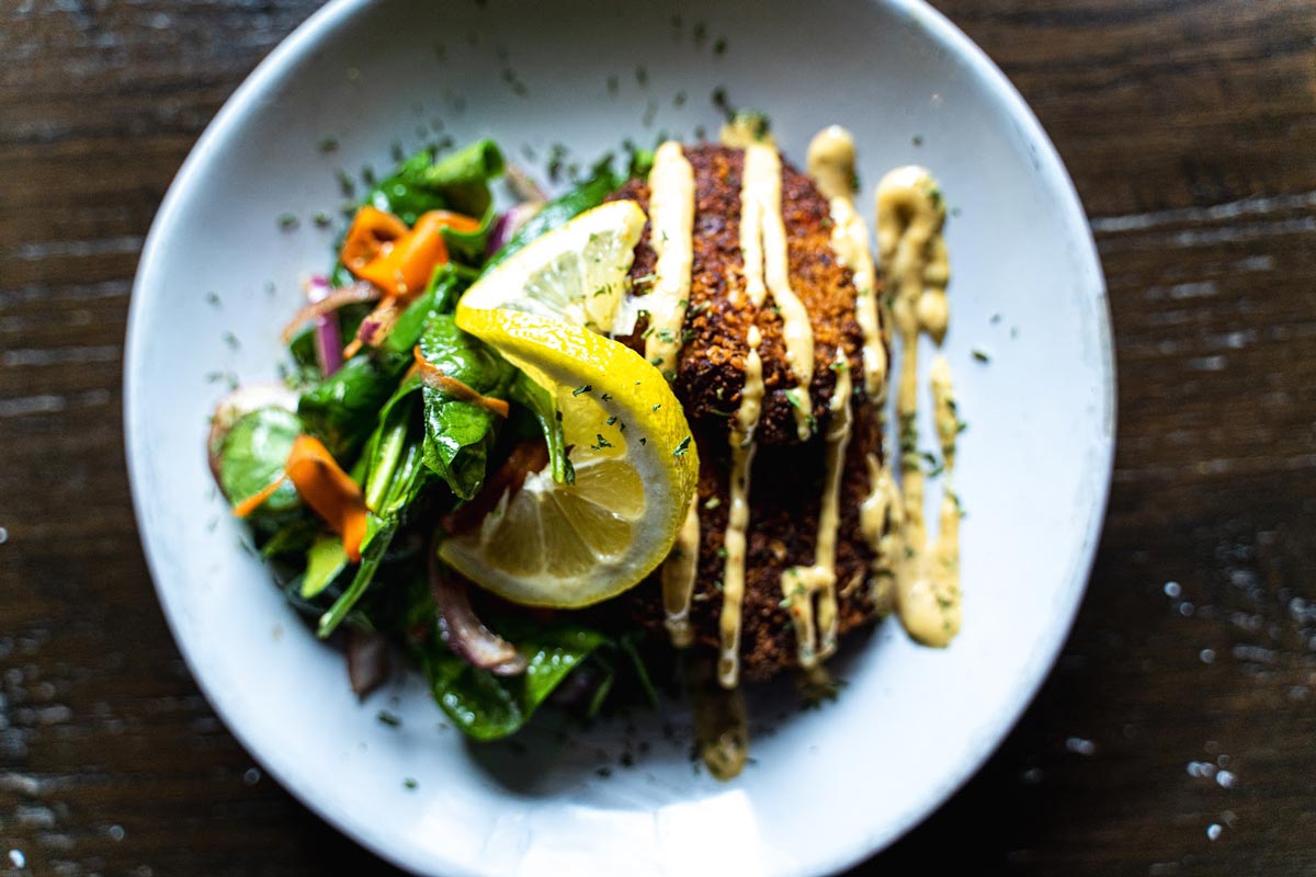 Smoked salmon cakes