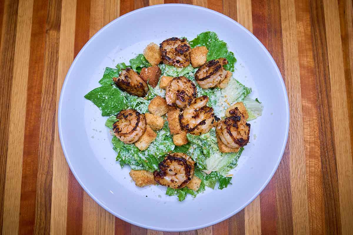caesar salad with shrimp