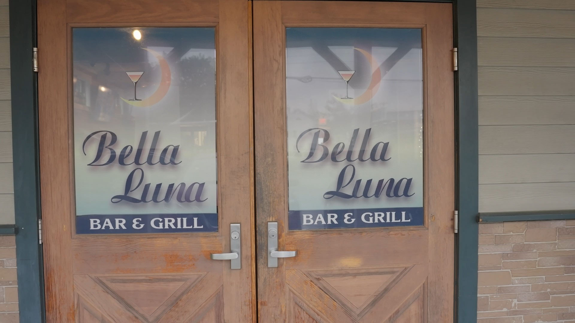 Bella Luna Bar & Grill - North Providence, RI