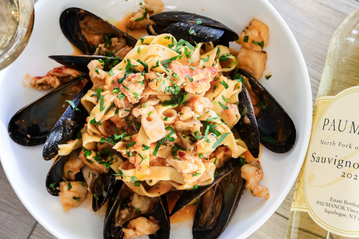 The Watershed Kitchen and Bar South Jamesport, NY