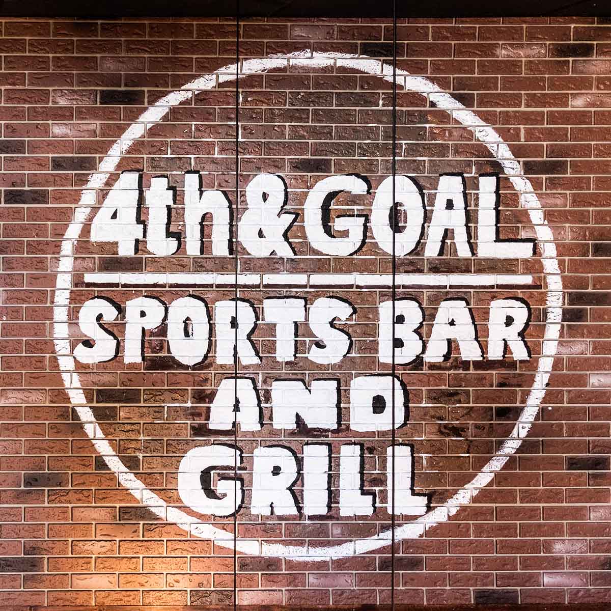 4th and Goal Sports Bar and Grill Specials