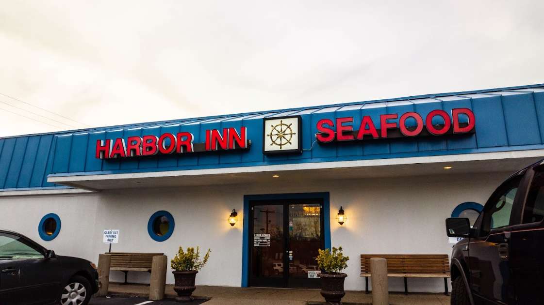 Harbor shop inn seafood