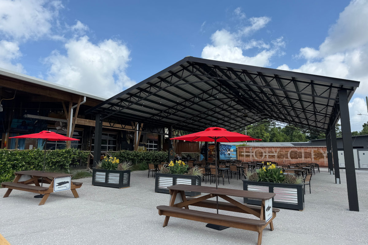 Restaurant patio