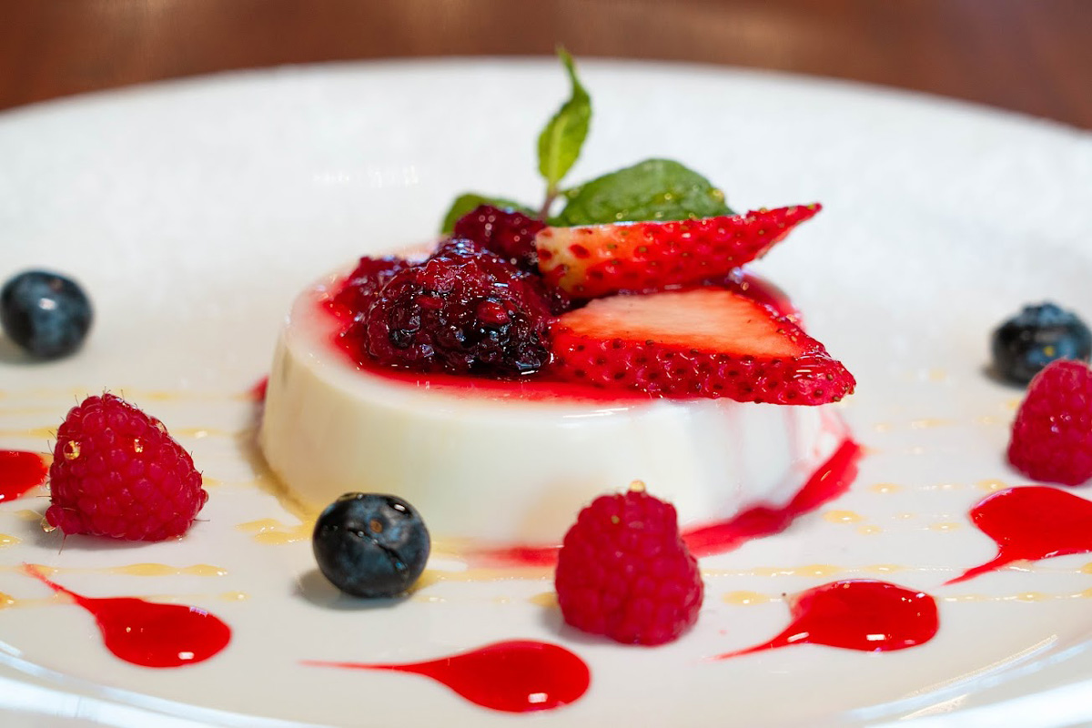 Panna cotta with mixed berries
