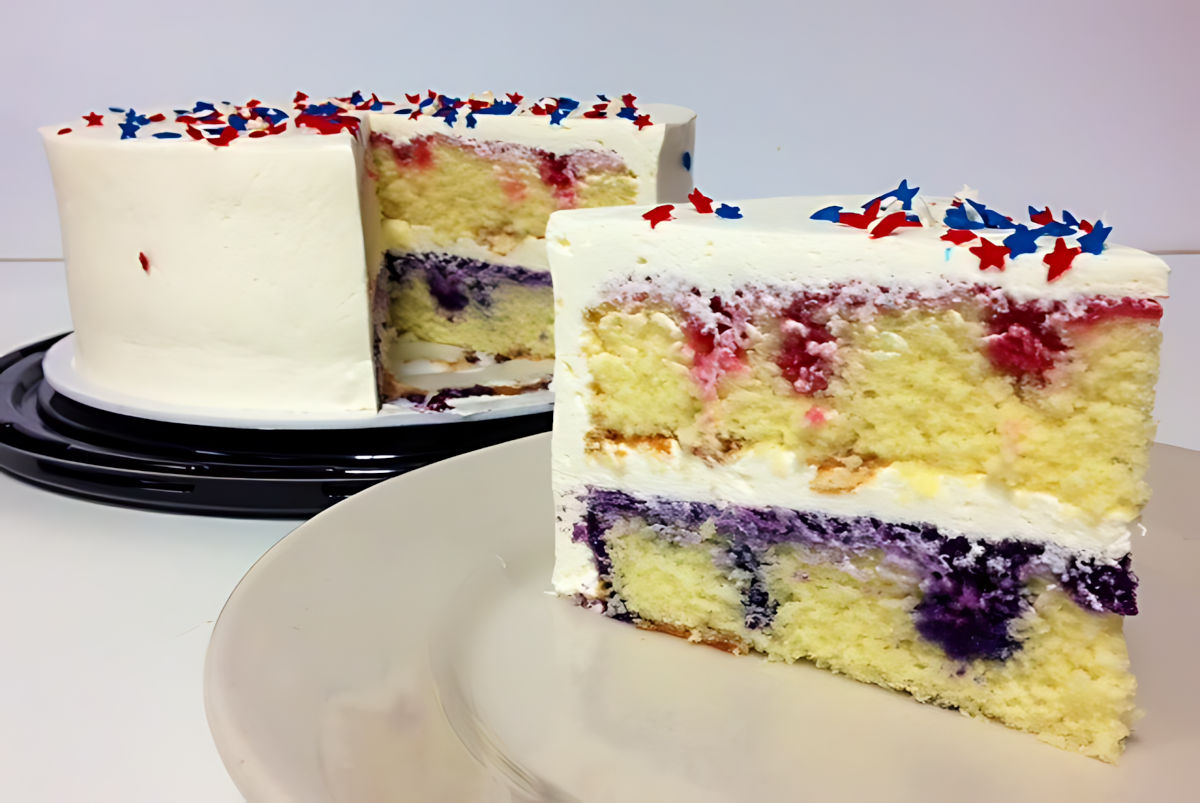 Berry Patriotic Cake