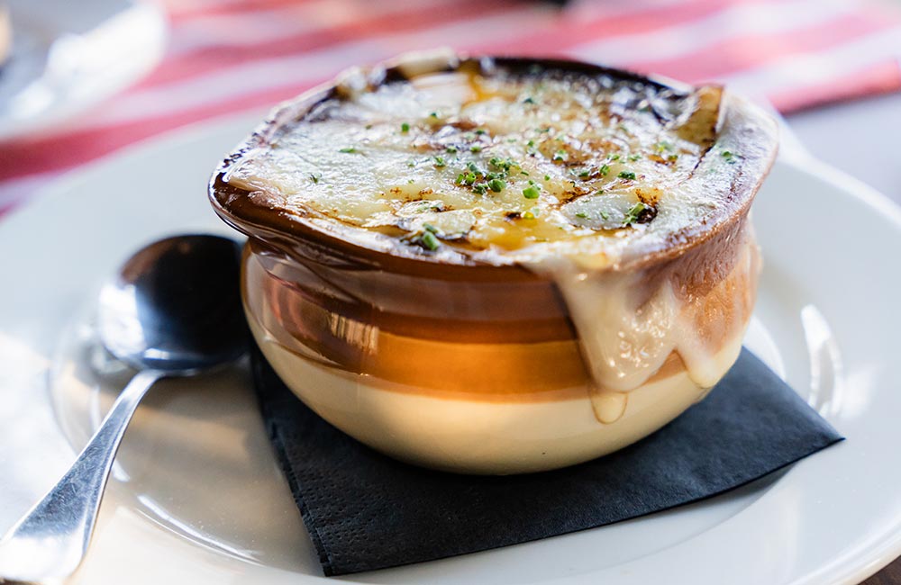 french onion soup photo
