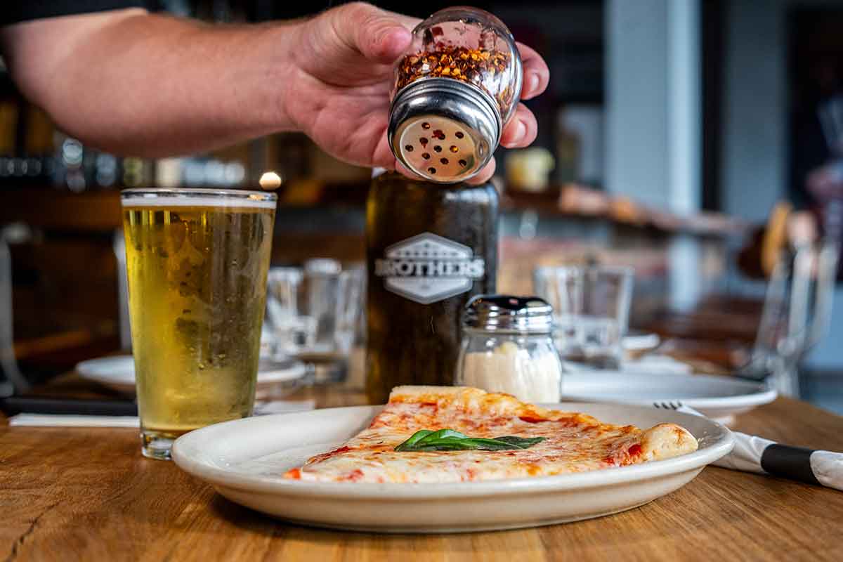 Cheese pizza and beer