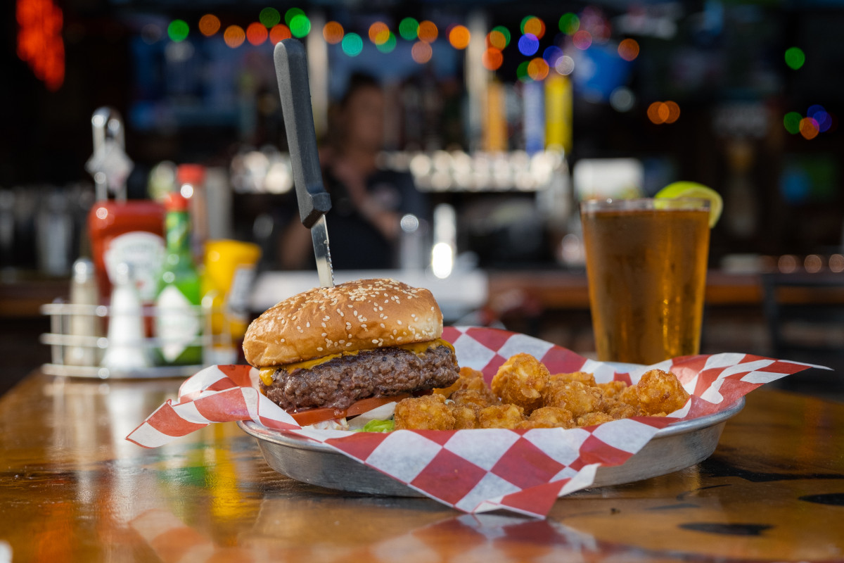 The woody burger and a beer