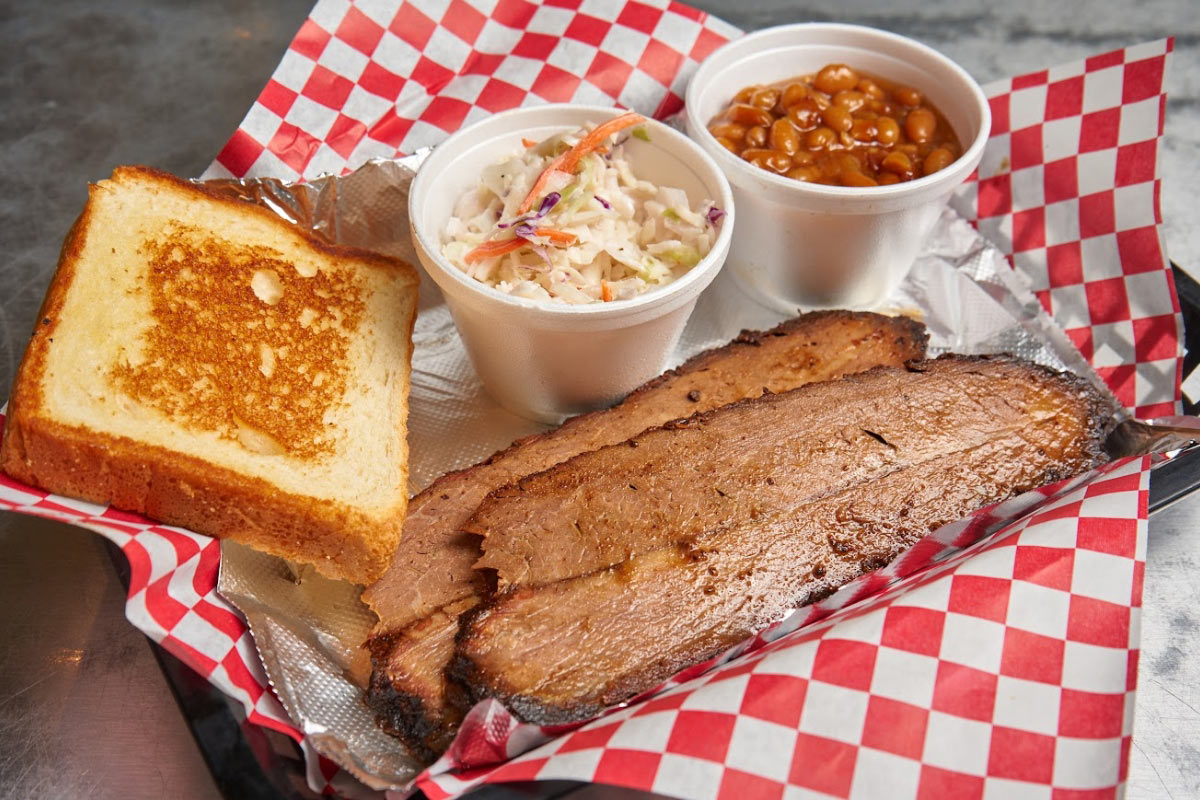 Angled view of the Brisket Plate