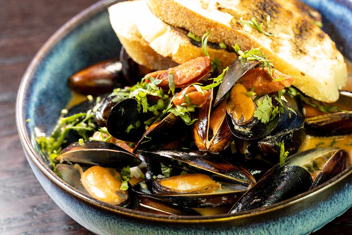 Tipsy PEI Mussels