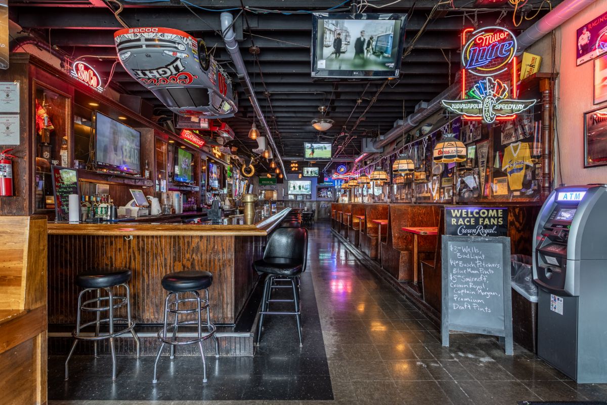 Average Joe's - service preview