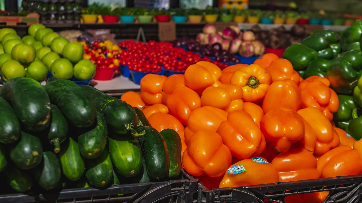 Vegetables and fruits on the stalls