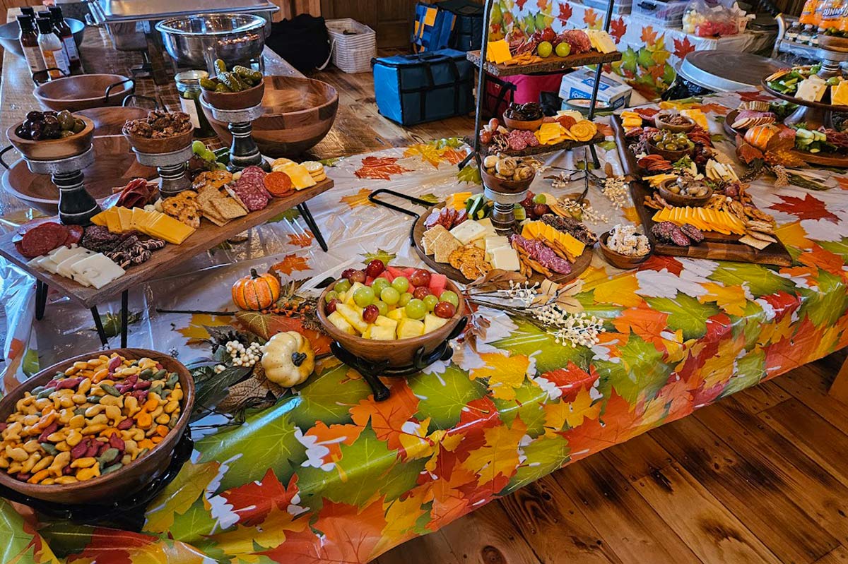 A table with food on it