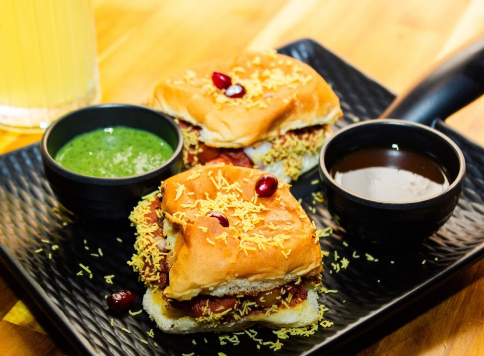 Red Chili Indian Cuisine & Bar Chesterfield Chesterfield, MO