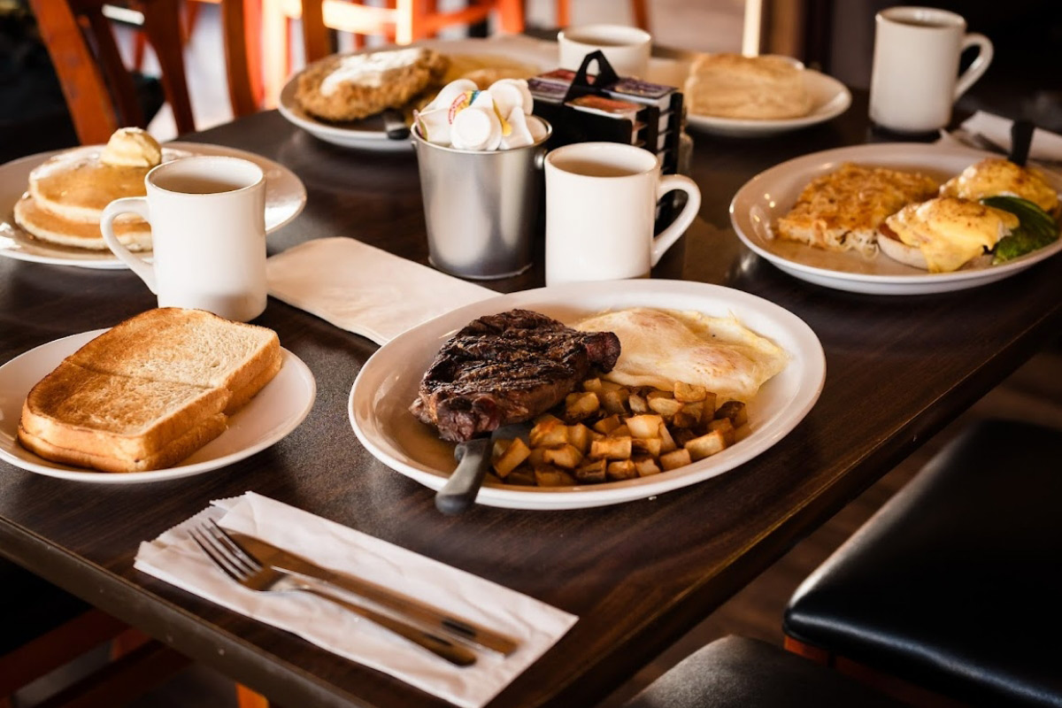 Ashley's Country Kitchen - Orangevale, CA, image size:1200x800