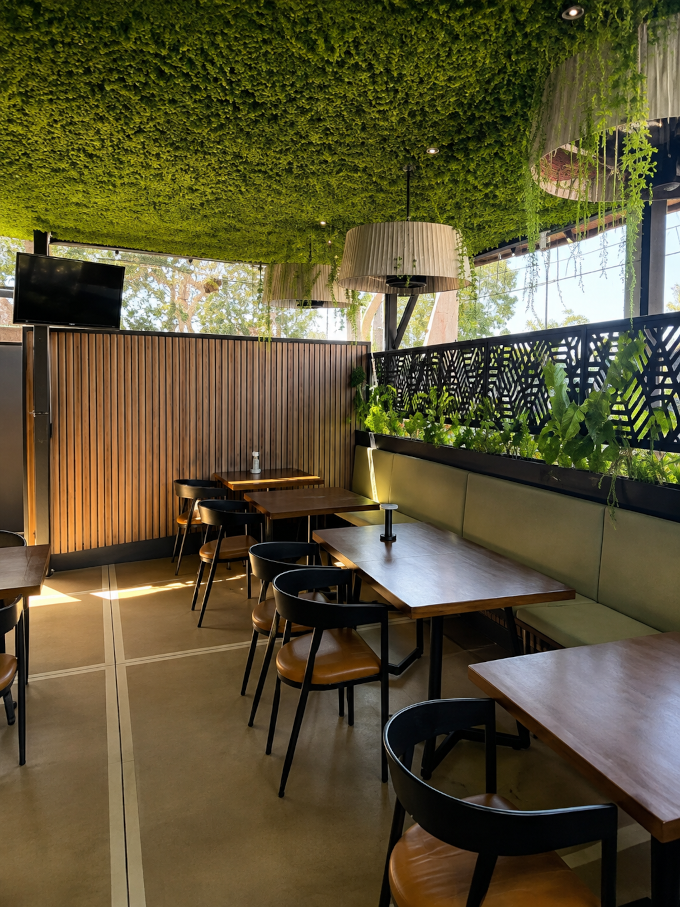 restaurant patio side view