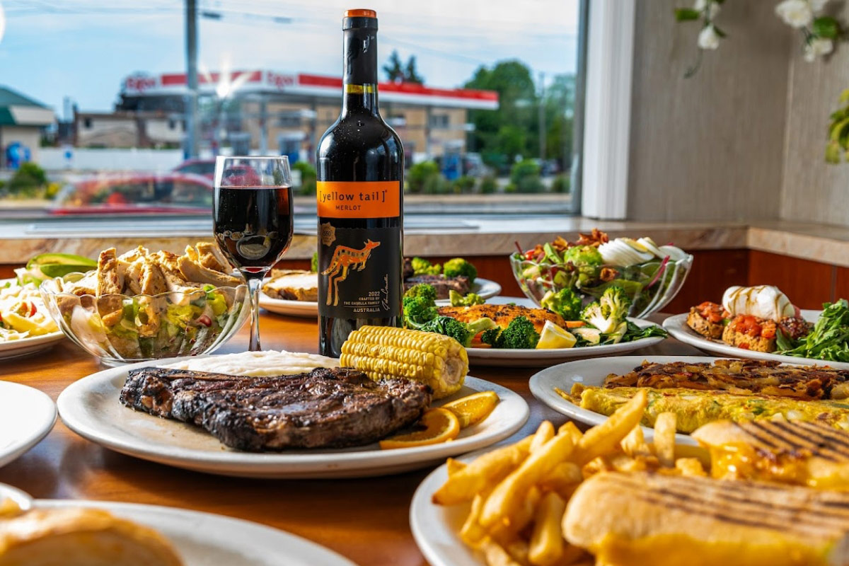 Farmingdale Diner business photo